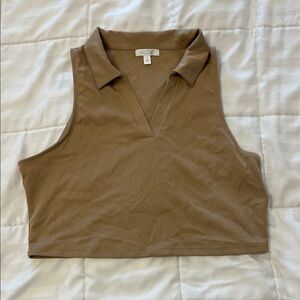 Collared crop top
